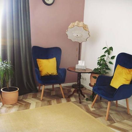 Stuckverzierte, Zentrumsnahe Wohnung Im Sueden Leipzig Eksteriør billede